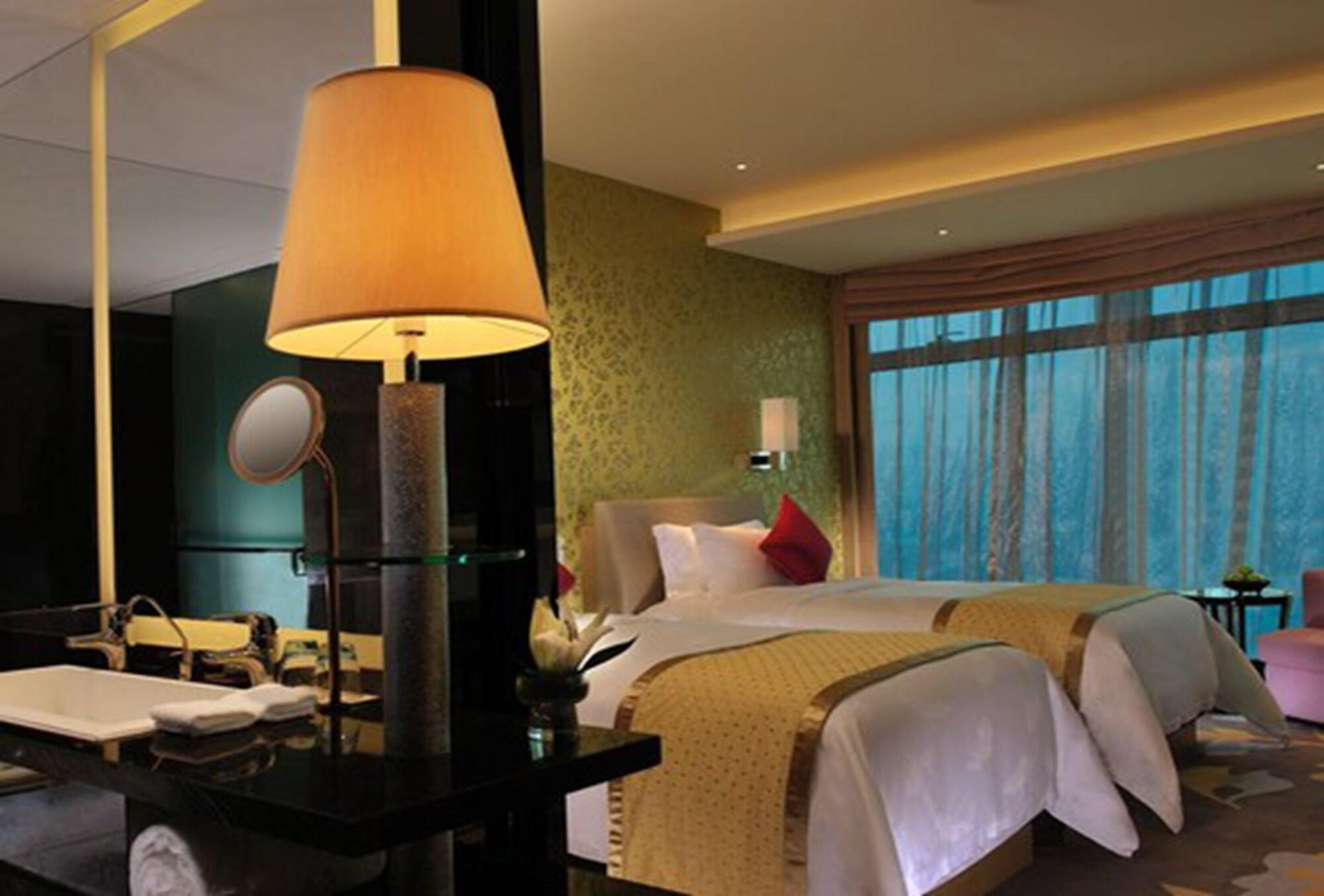 Wongtee V Hotel Shenzhen Eksteriør billede